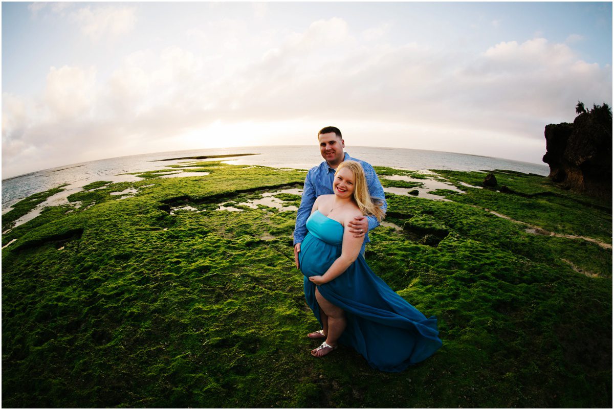 couple sunset Okinawa Pregnancy Photographer