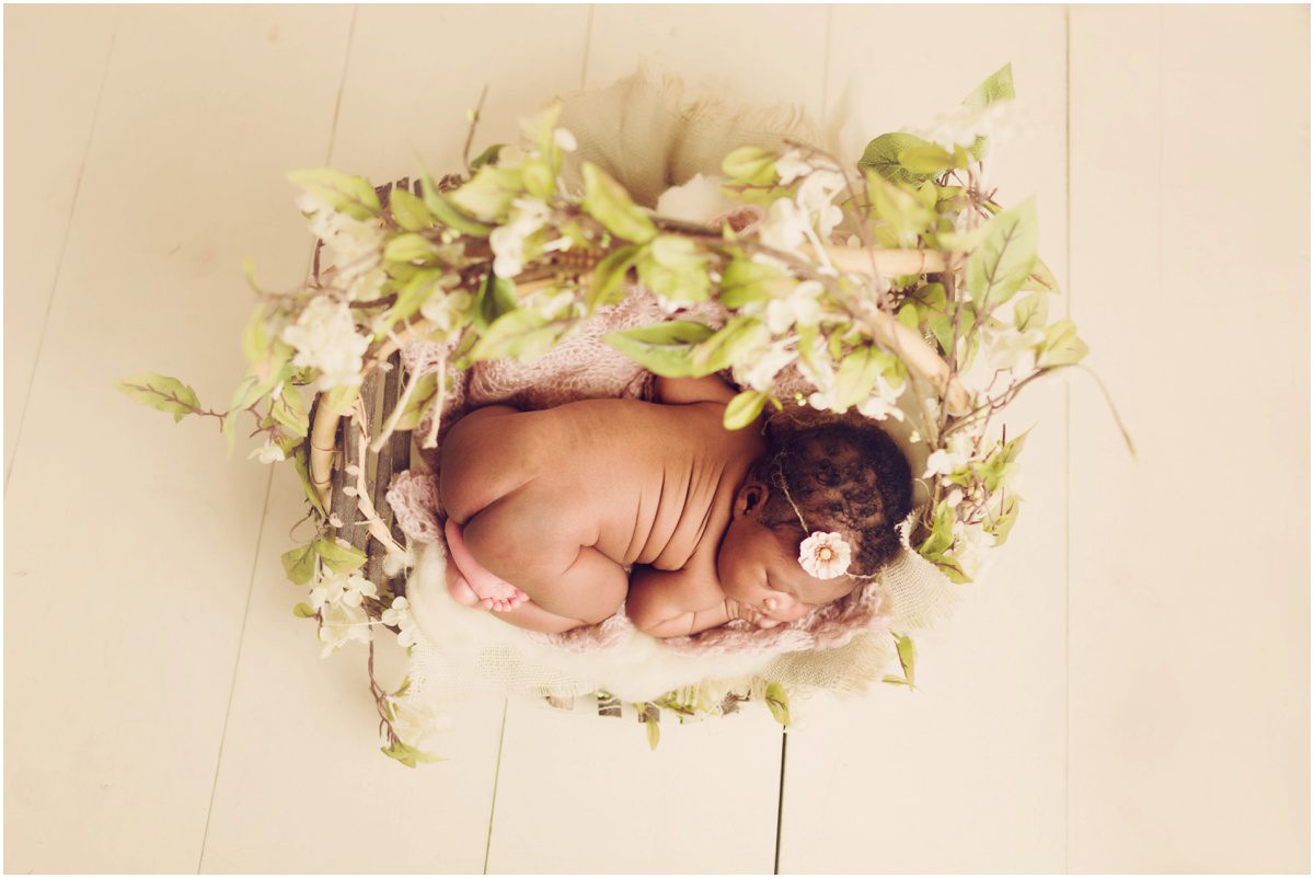 Okinawa Newborn Girl Photographer flower basket