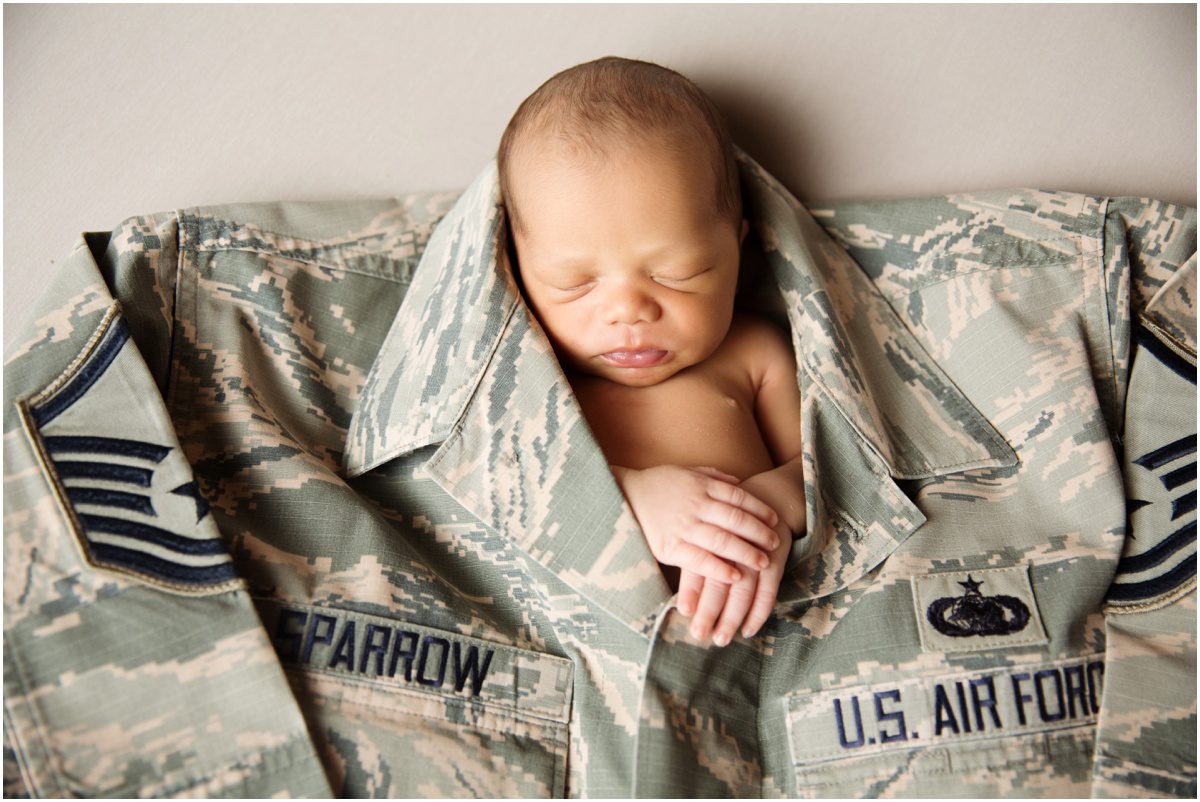orange-studio-newborn-photographer air force
