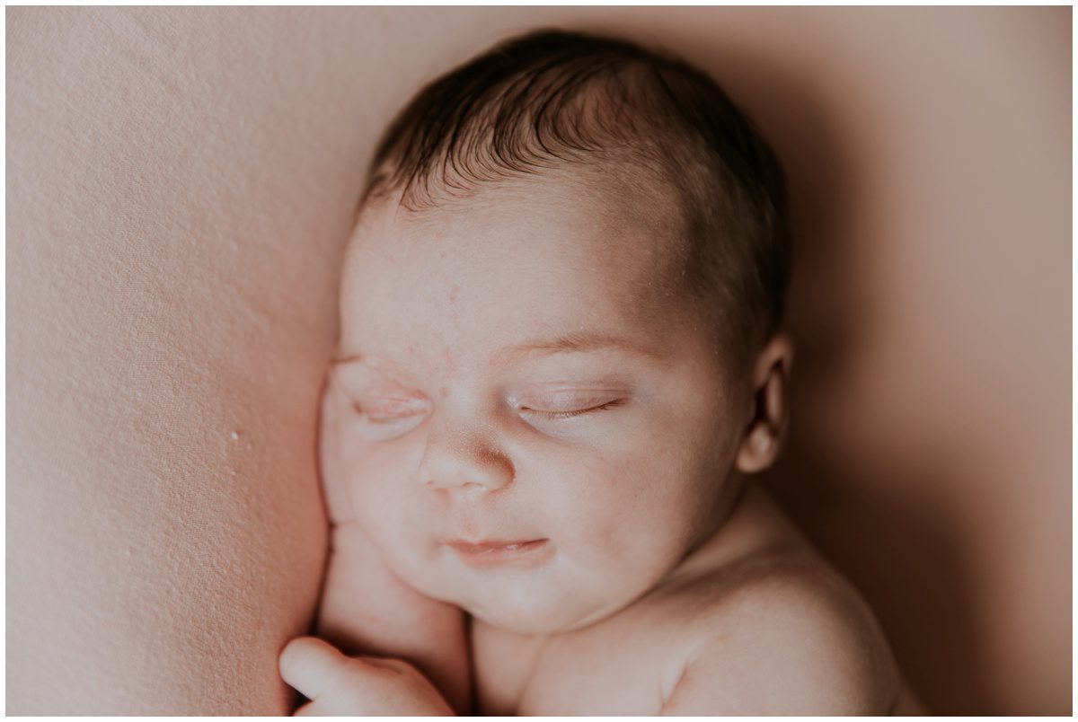 Hazleton Newborn Photography dimpled girl