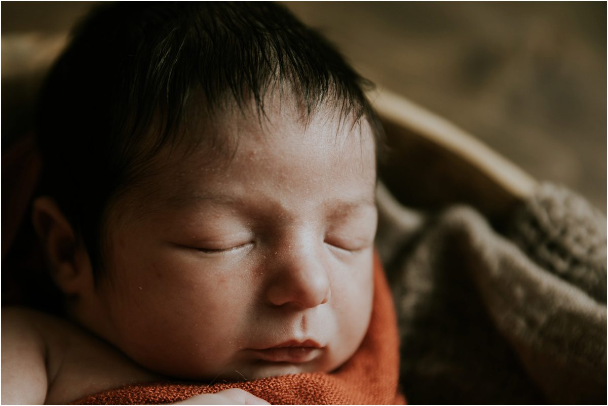 newborn portrait, Danville, PA Newborn Portrait Idea, little baby face