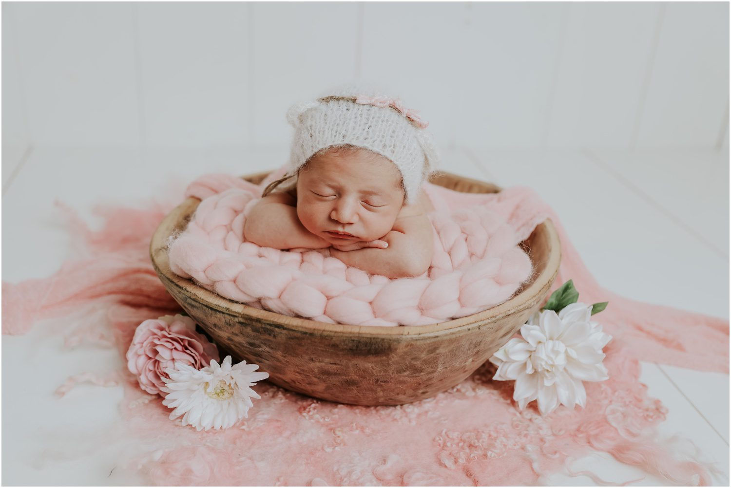 NEPA Studio Newborn Photographer, baby in a bowl with pink blanket